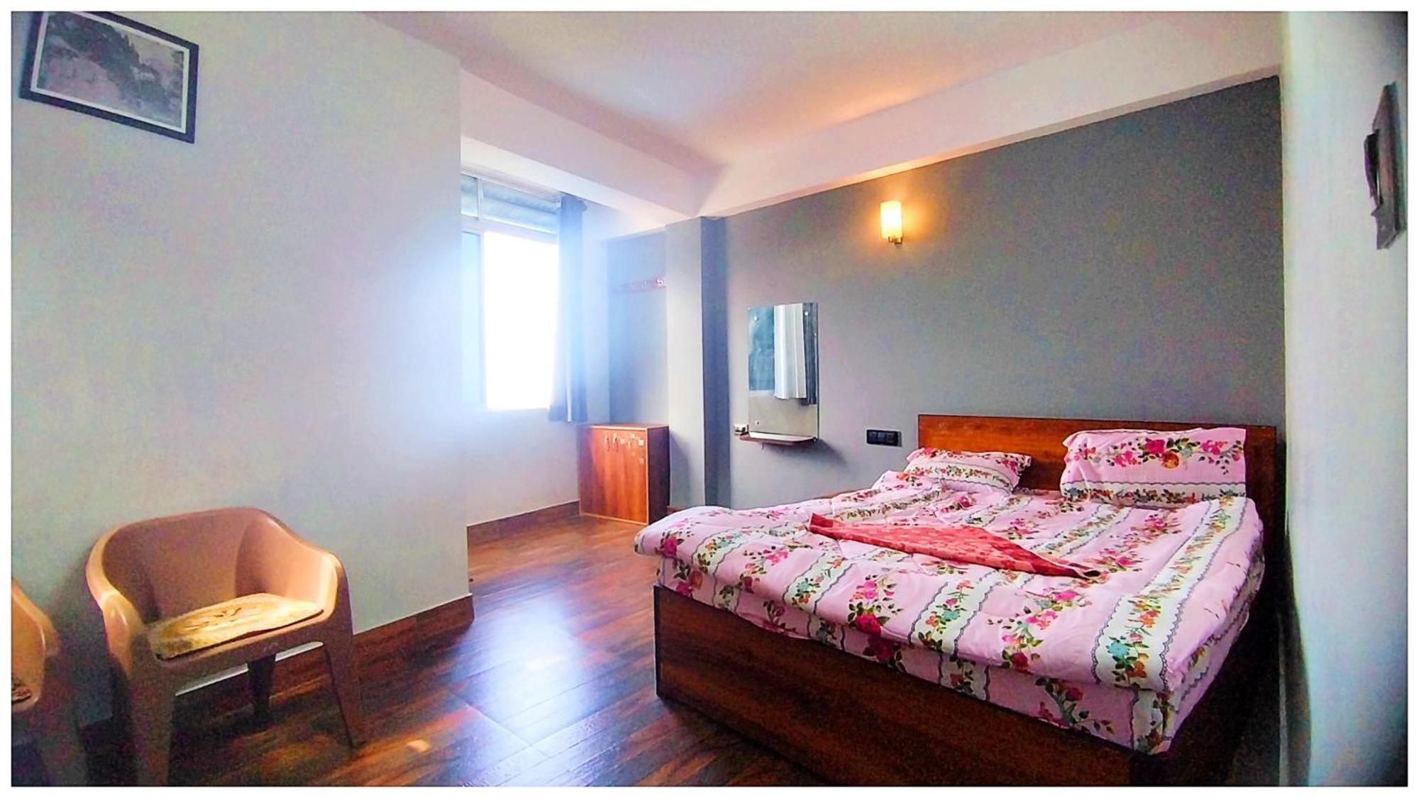 Hotel Premium Pitstop Near Railway Station Best Hotel In Darjeeling Darjeeling  Bagian luar foto